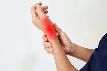 repetitive strain injury pain physiotherapy leyland